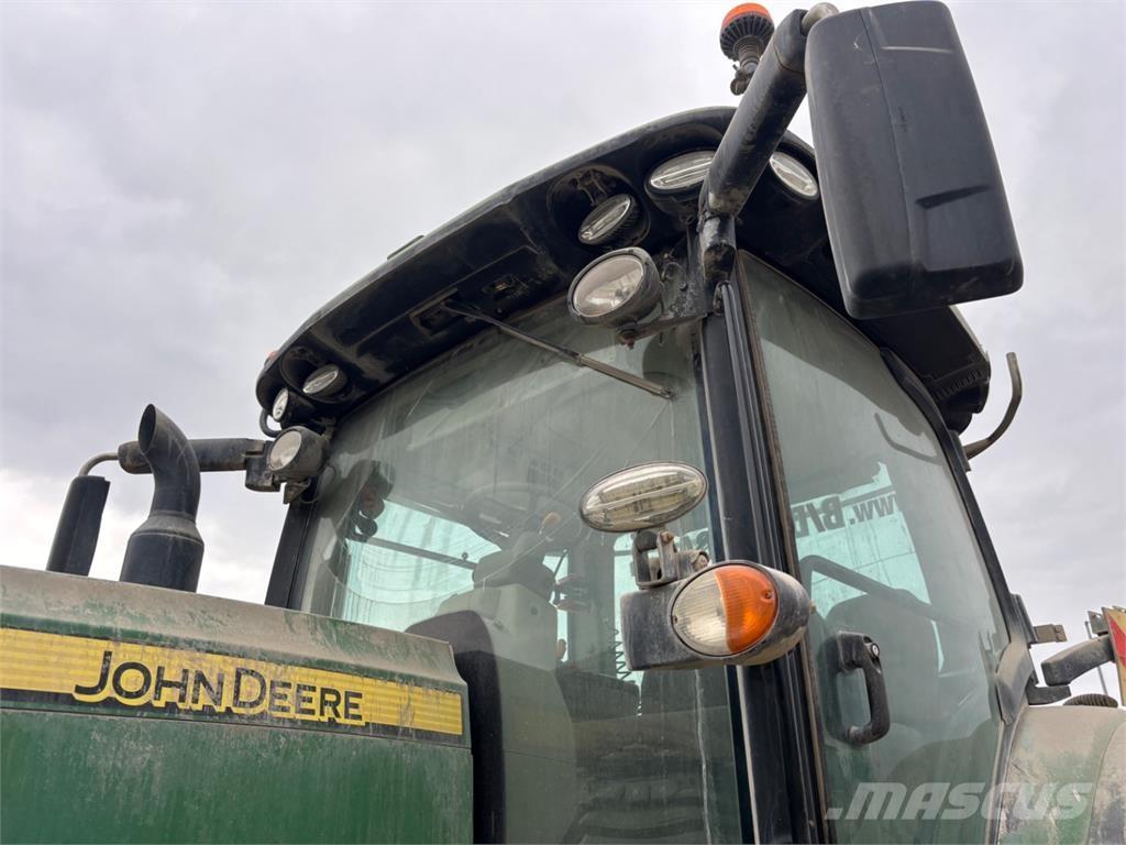 John Deere 8320R Utilaje construcții - Altele