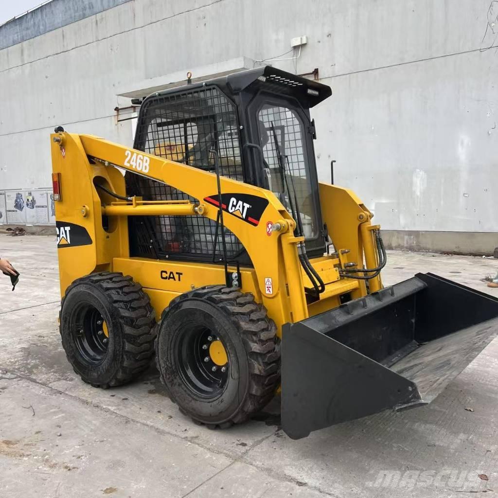 CAT 246 B Mini incarcatoare