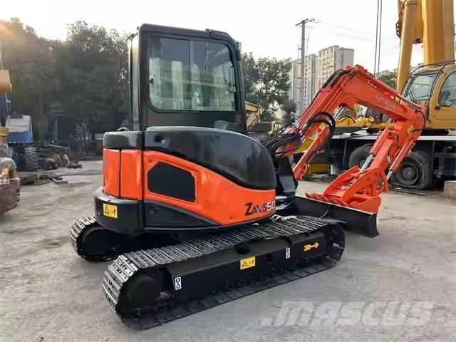 Hitachi ZX 50 Mini excavatoare < 7t