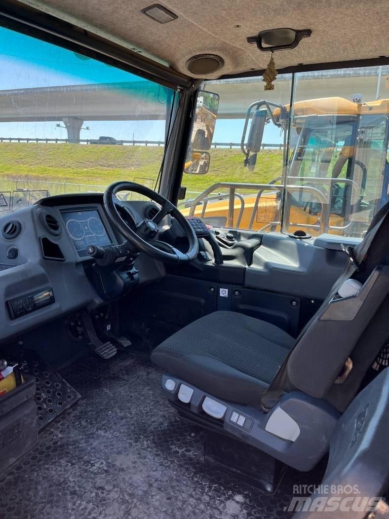 Bell B30E Transportoare articulate