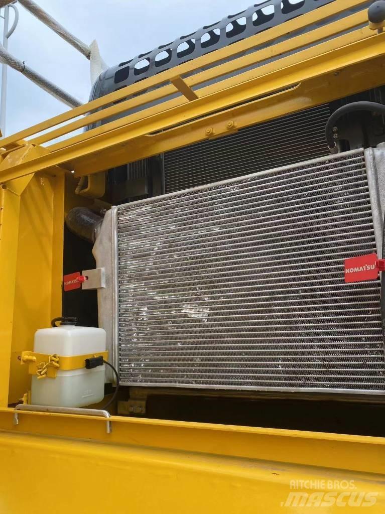 Komatsu PC350 Excavatoare pe șenile

