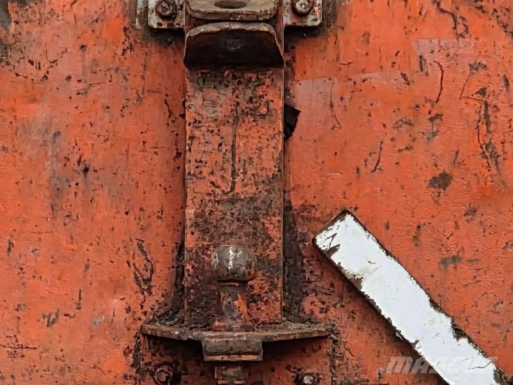  Container 595 Containere speciale