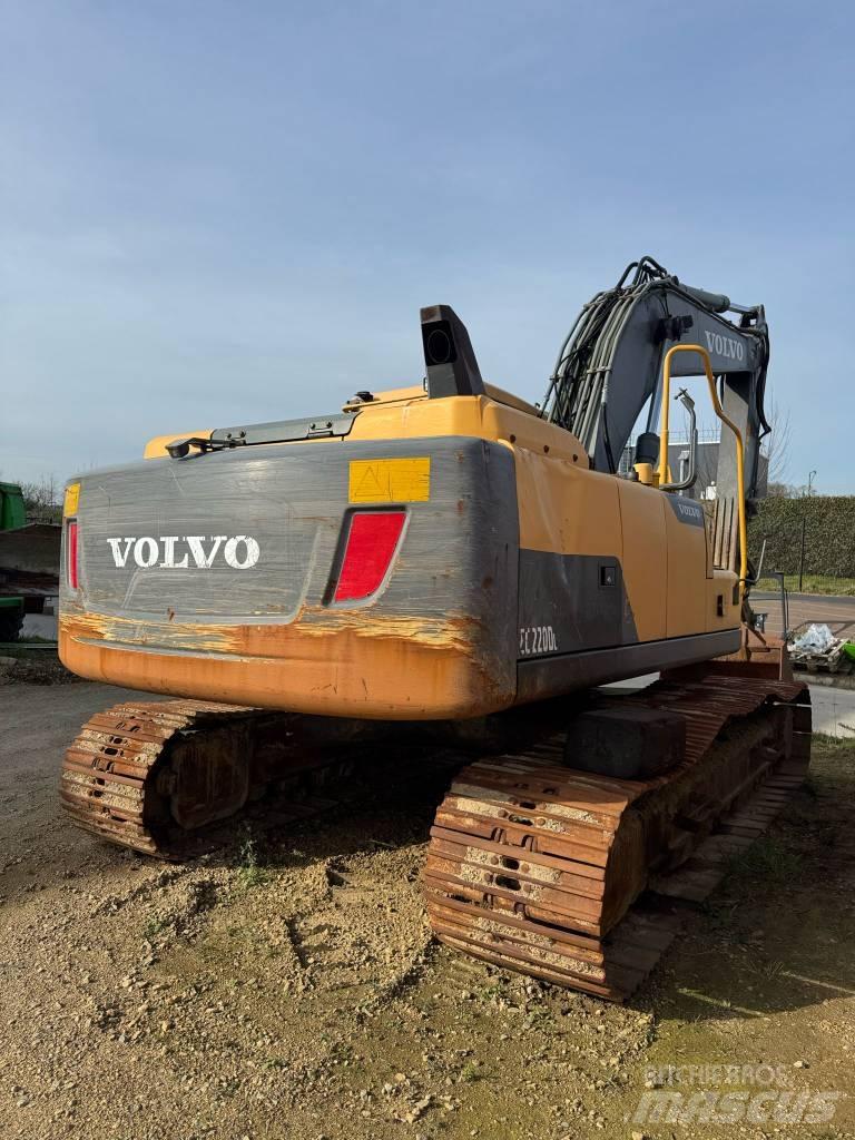 Volvo EC220DL Excavatoare pe șenile
