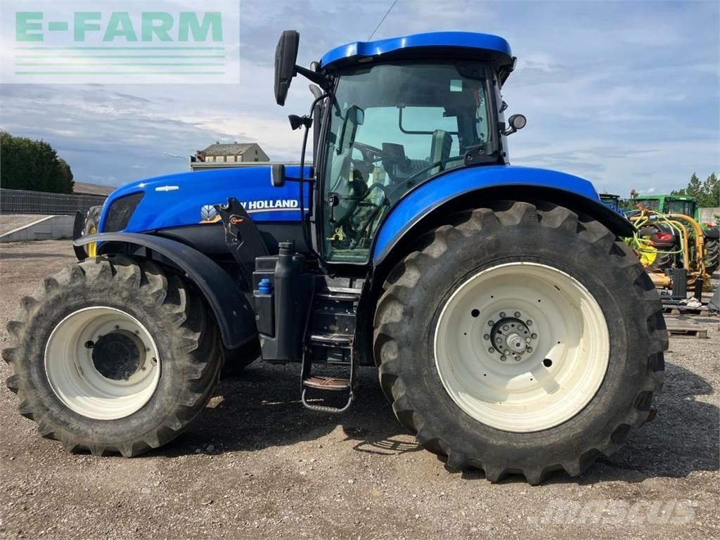New Holland T7.220 Tractoare