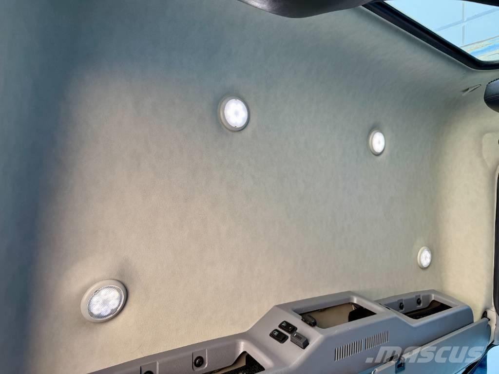 Mack Pinnacle Autotractoare