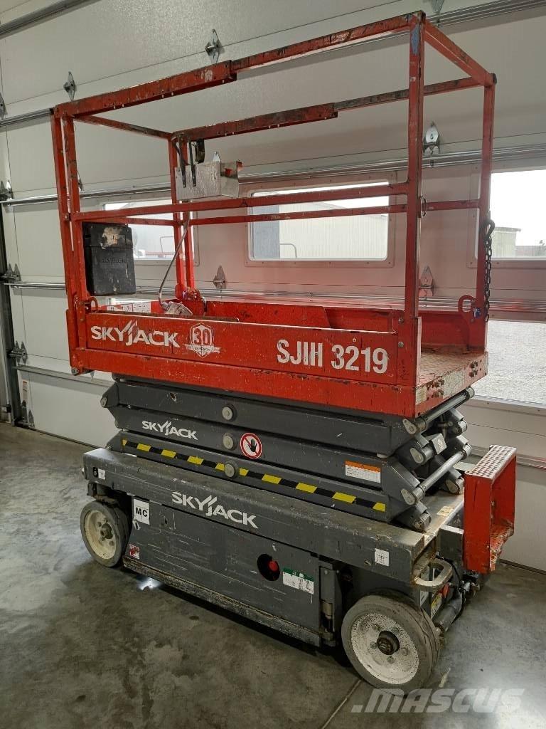SkyJack SJ III 3219 Platforme foarfeca