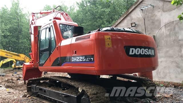 Doosan DH225LC-7 Excavatoare pe șenile
