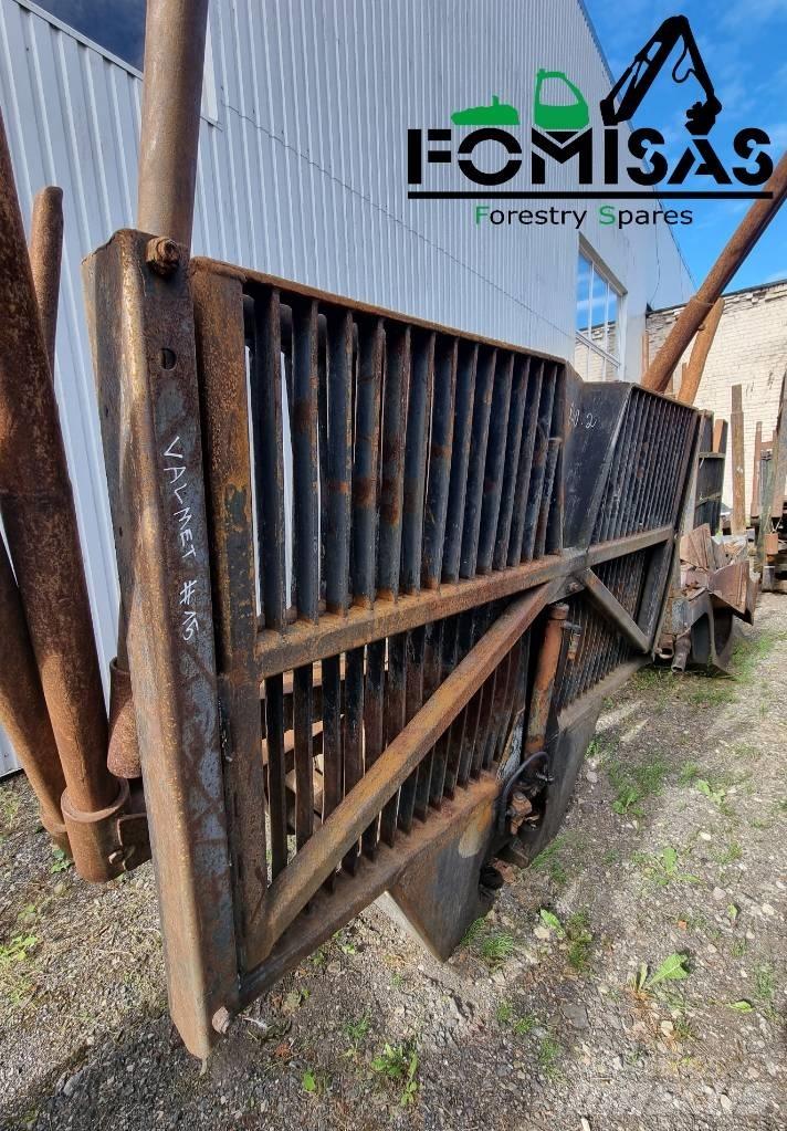 Valmet 840.2 Bunks Macarale de transport