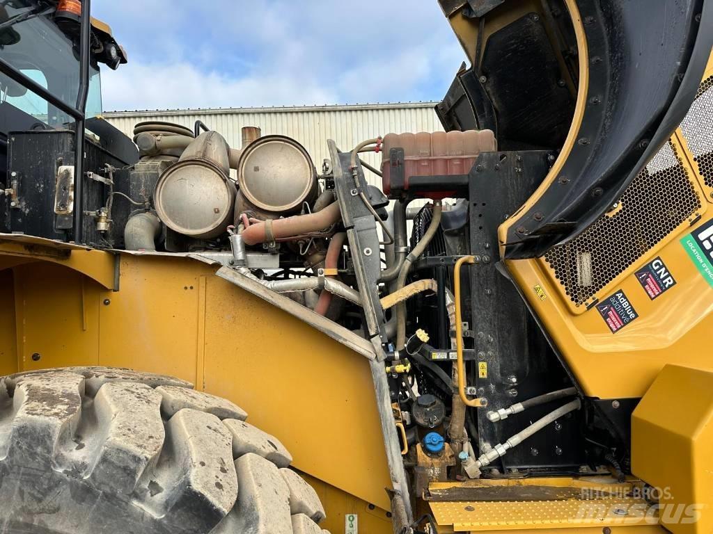 CAT 972MXE Incarcator pe pneuri