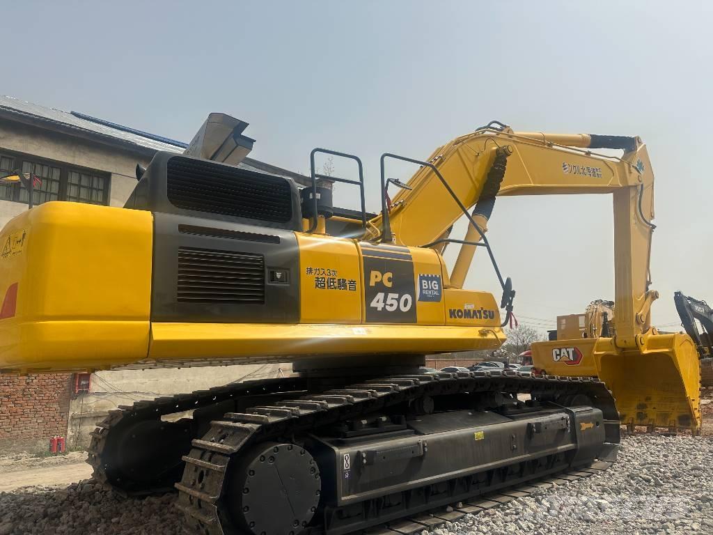 Komatsu PC 450 Excavatoare pe șenile
