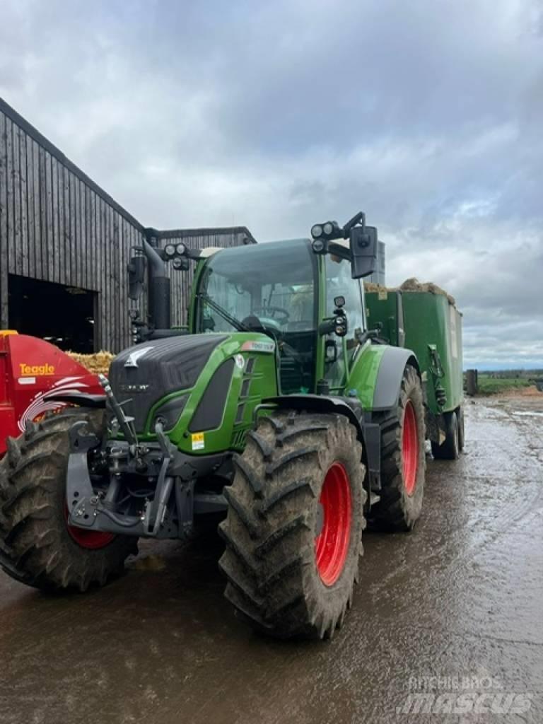 Fendt 516 Power Plus Tractoare
