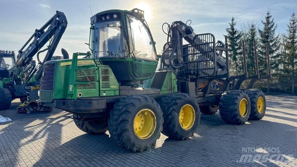 John Deere 1110 E Transportoare