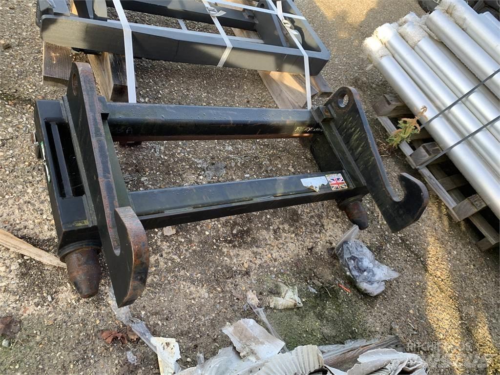 ADAPTOR PLATE Utilaje agricole - Altele