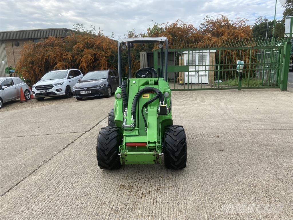 Avant 645I Incarcator pe pneuri