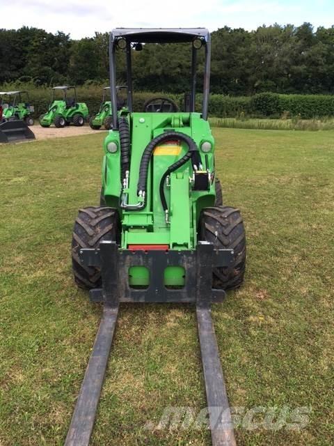 Avant 650I Incarcator pe pneuri