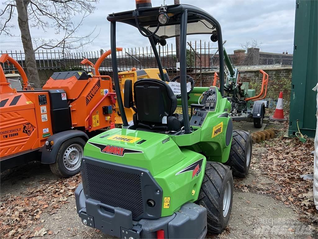 Avant AV 640I Incarcator pe pneuri