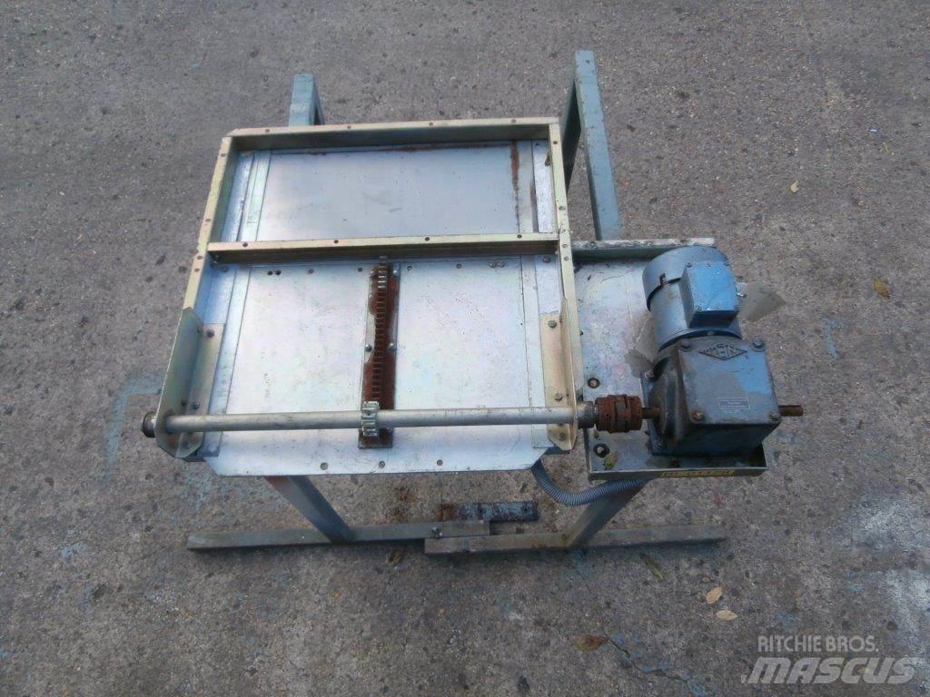  Carier SLIDE Utilaje agricole - Altele