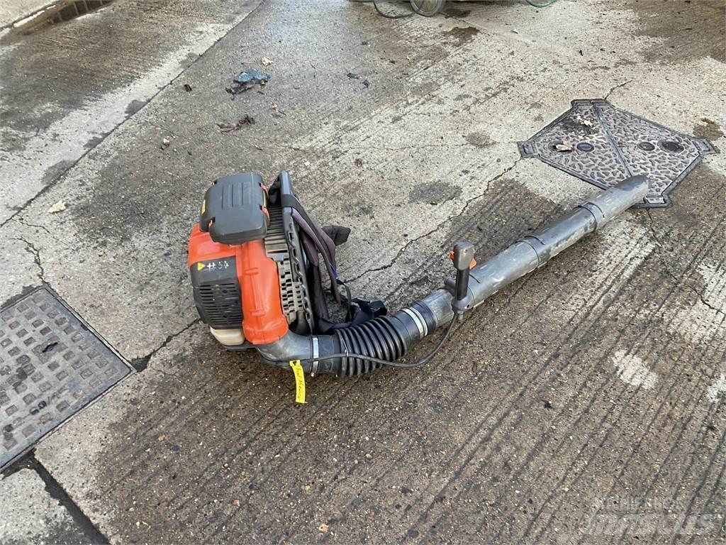 Husqvarna 570BTS Utilaje agricole - Altele