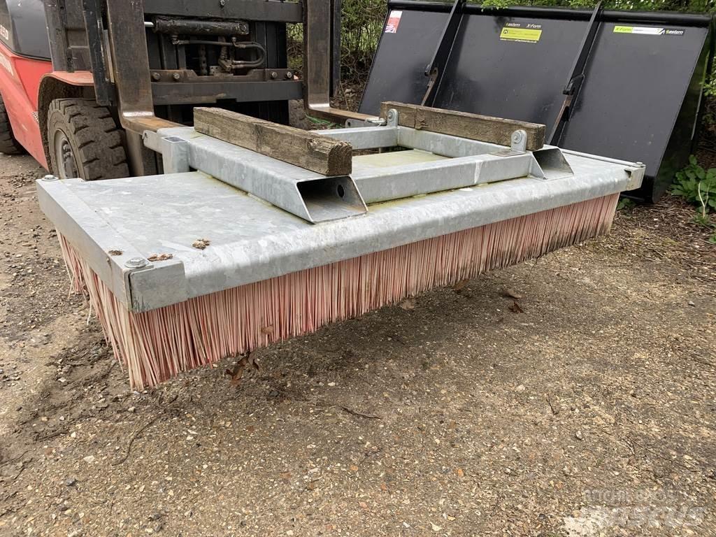Jacobsen 6FT YARD Utilaje agricole - Altele