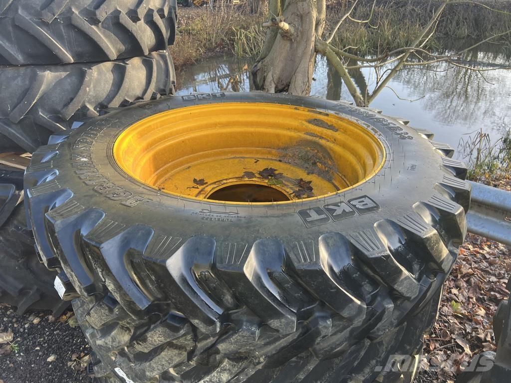 JCB BKT 380/85R38 Utilaje agricole - Altele