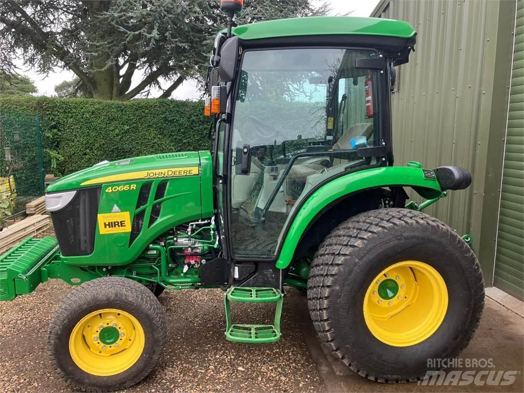 John Deere 4066R Tractoare compacte