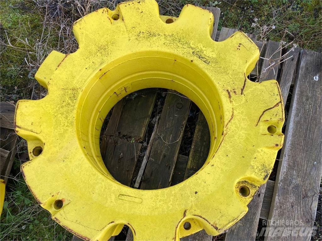 John Deere 600KG Roti