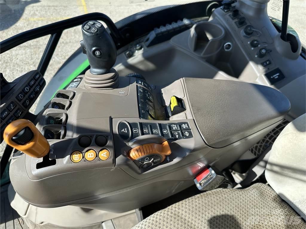 John Deere 6145R Tractoare