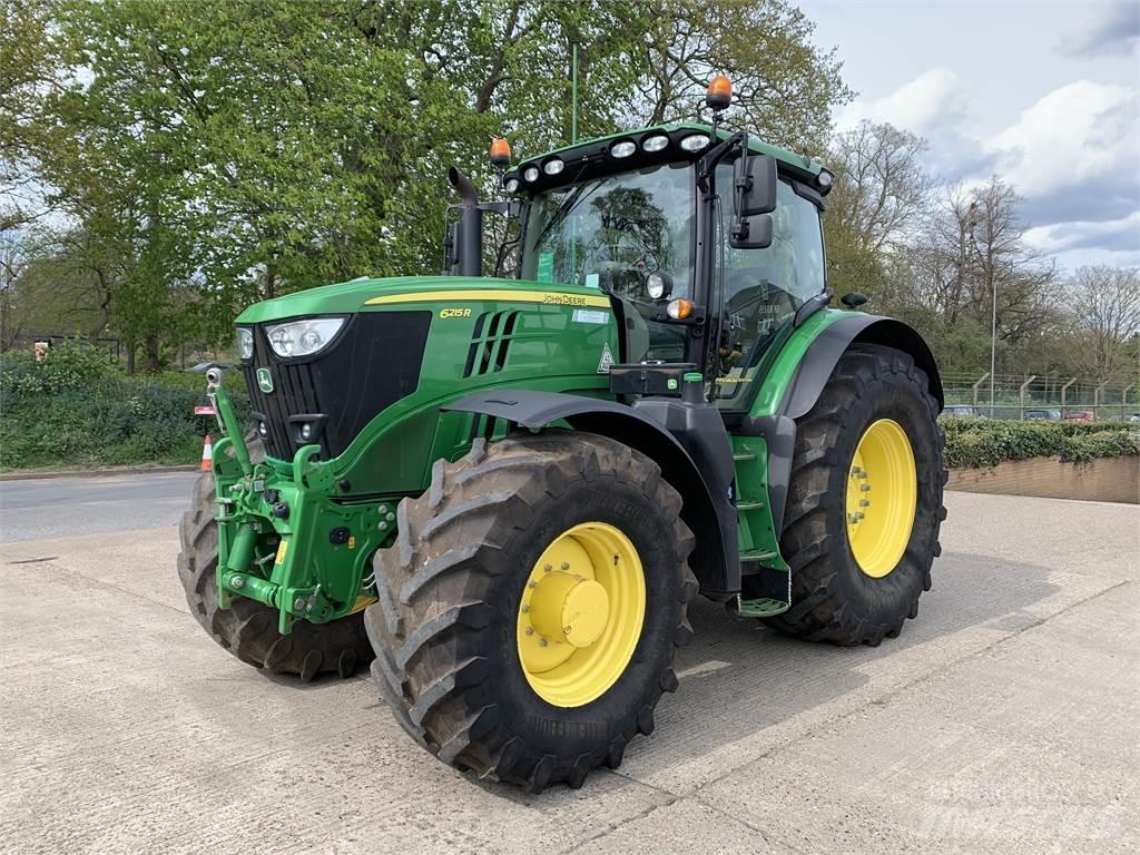 John Deere 6215R Tractoare
