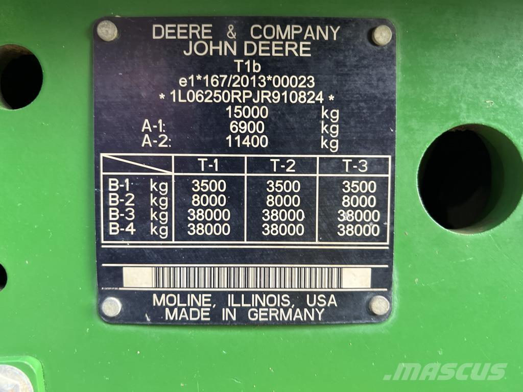 John Deere 6250R Tractoare