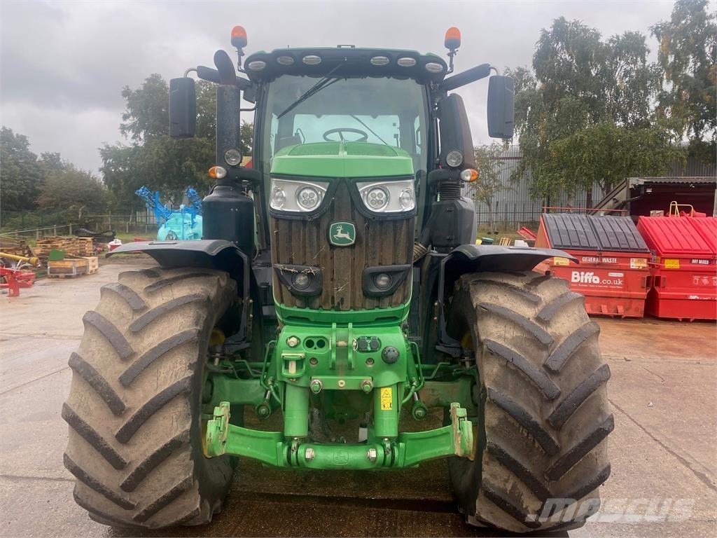 John Deere 6250R Tractoare