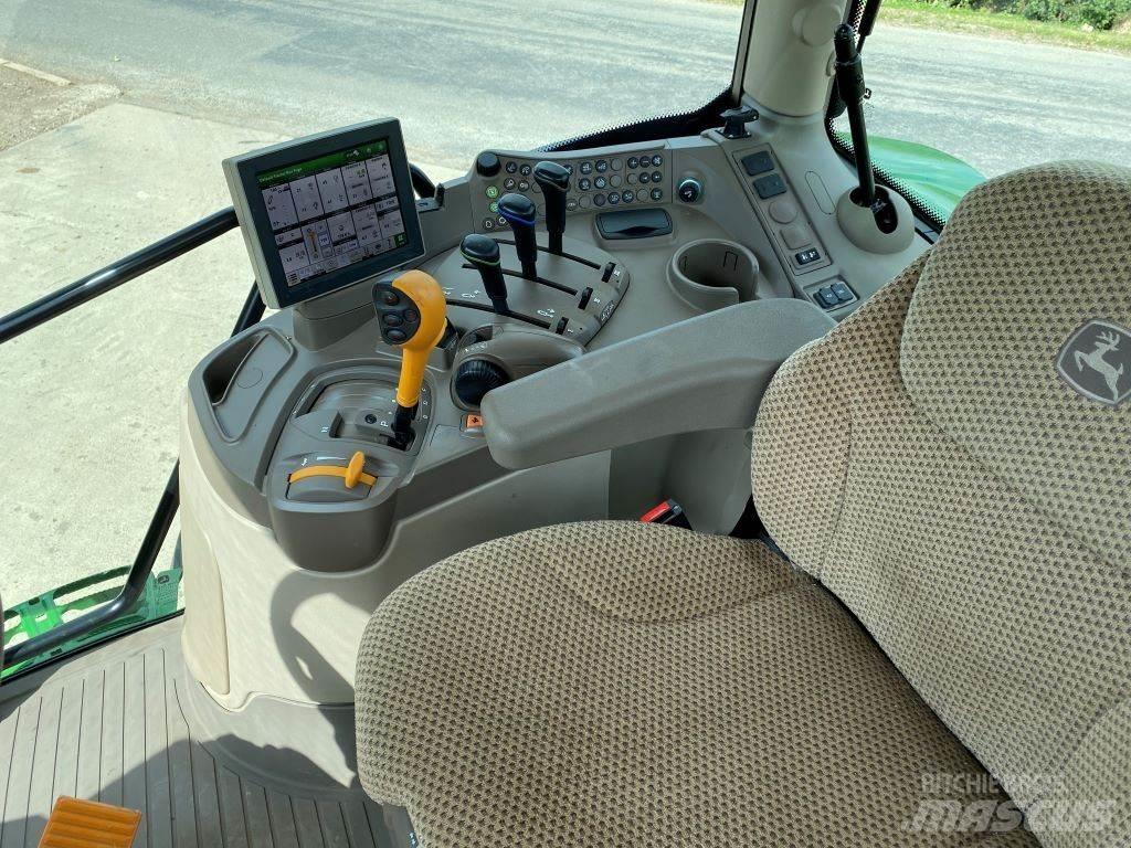 John Deere 6R120 Tractoare
