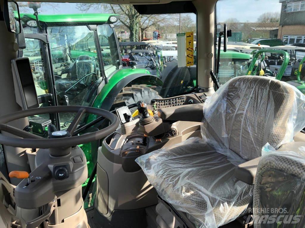 John Deere 6R130 Tractoare