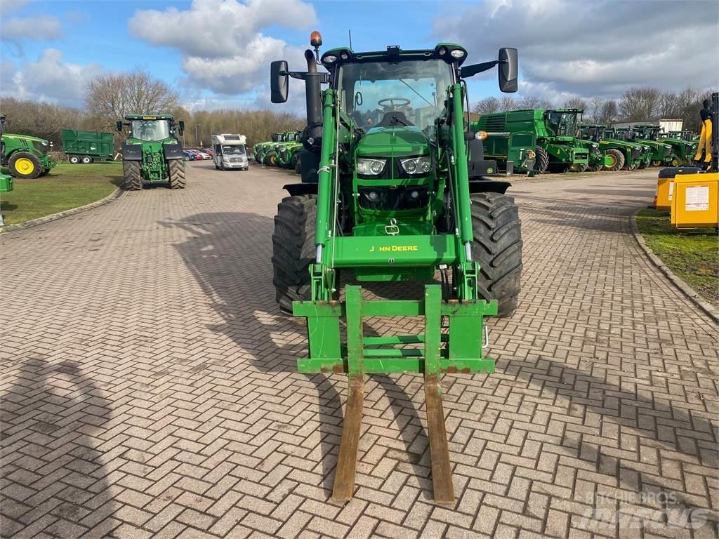 John Deere 6R150 Tractoare