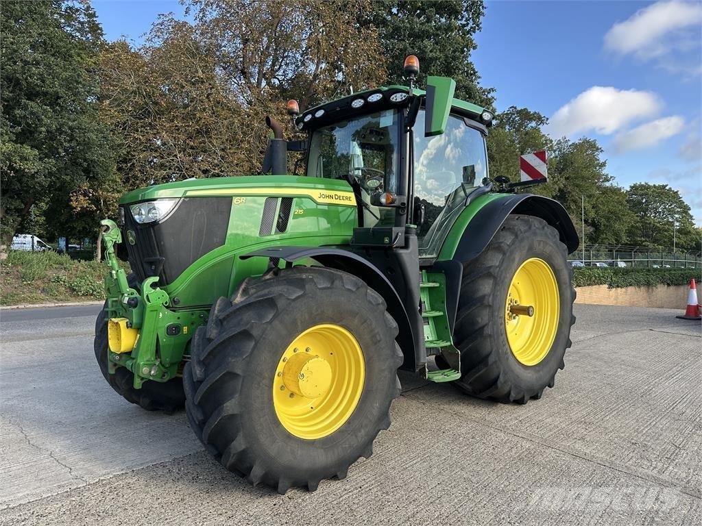 John Deere 6R215 Tractoare