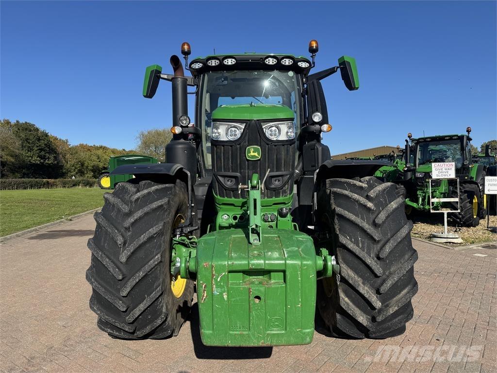 John Deere 6R250 Tractoare