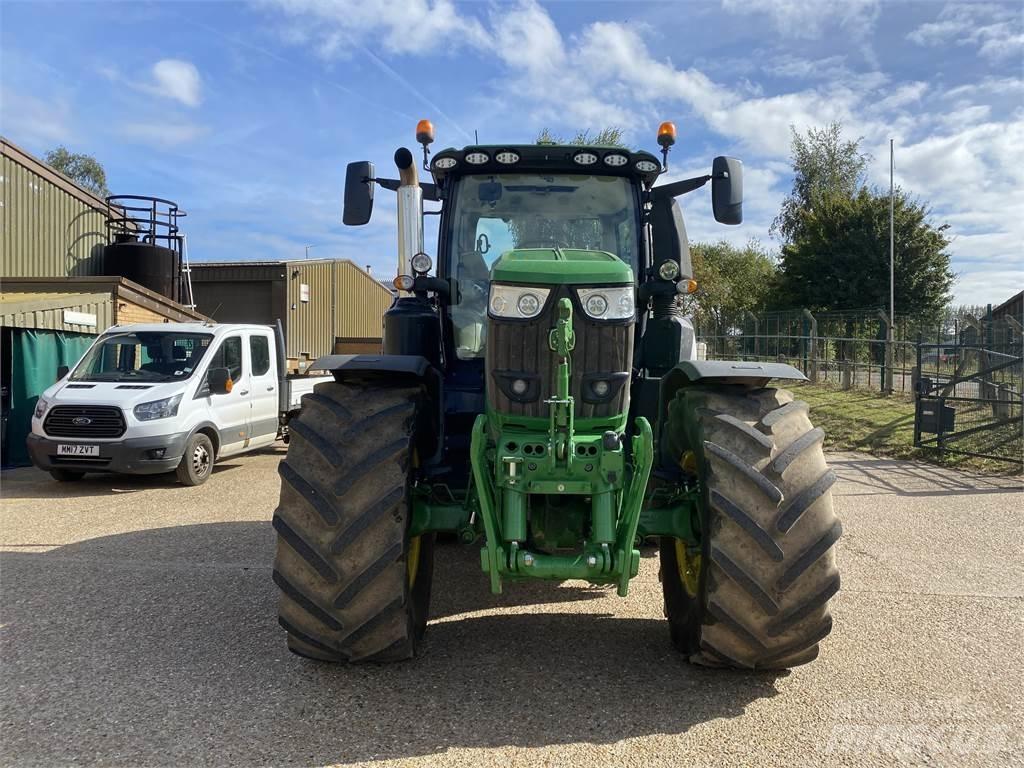 John Deere 6R250 Tractoare