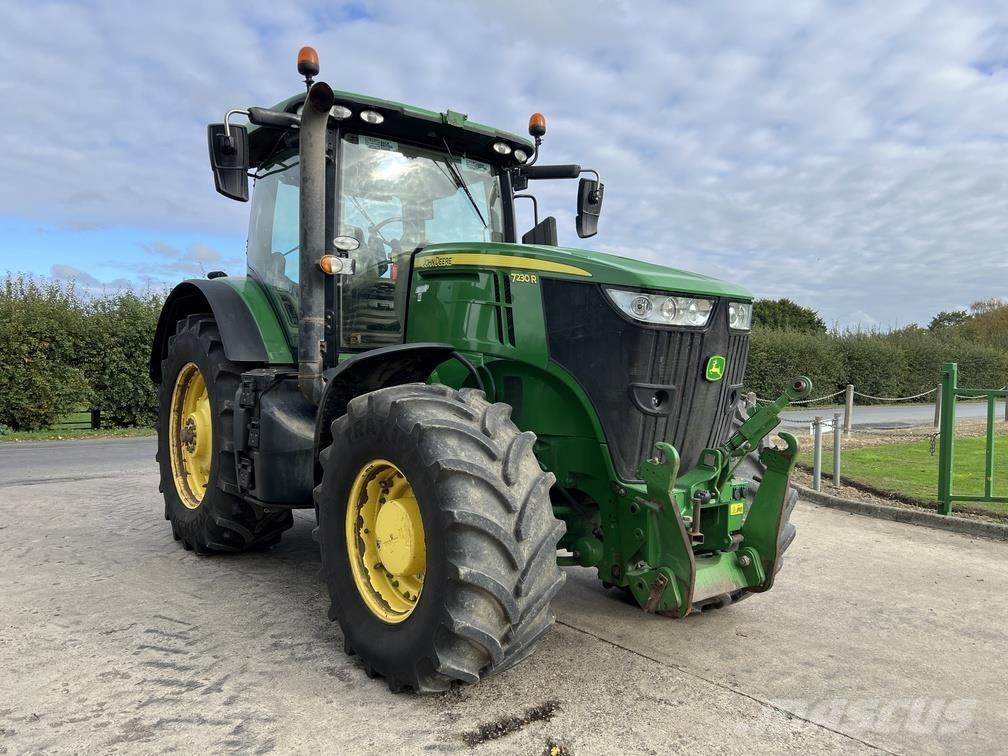 John Deere 7230R Tractoare