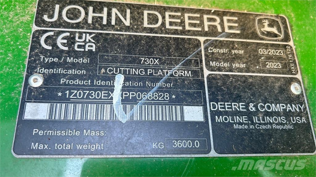 John Deere 730X Combine de secerat