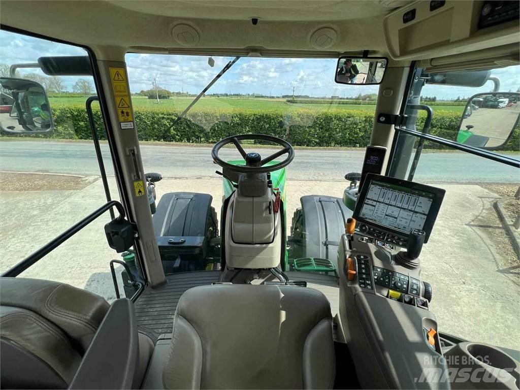 John Deere 7310R Tractoare