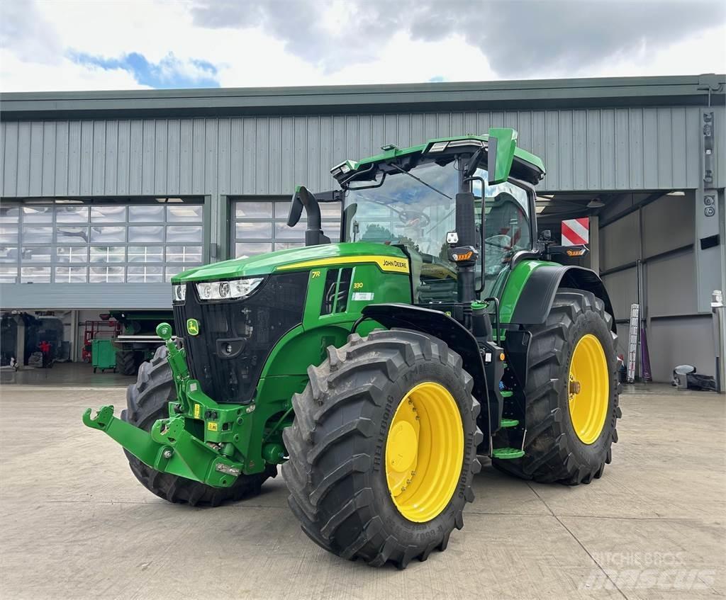 John Deere 7R330 Tractoare
