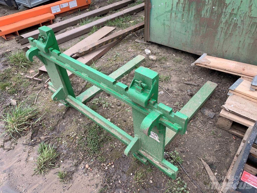 John Deere PALLET Alte accesorii si componente