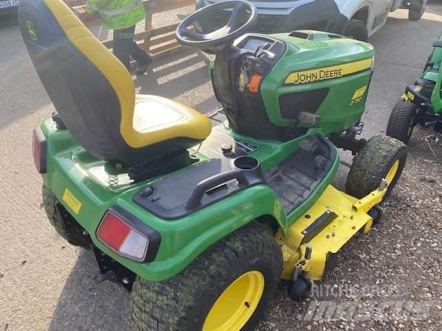 John Deere X750 Tractoare