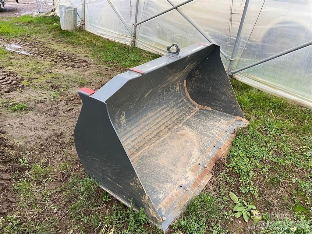 Kramer 1600MM Pistoane