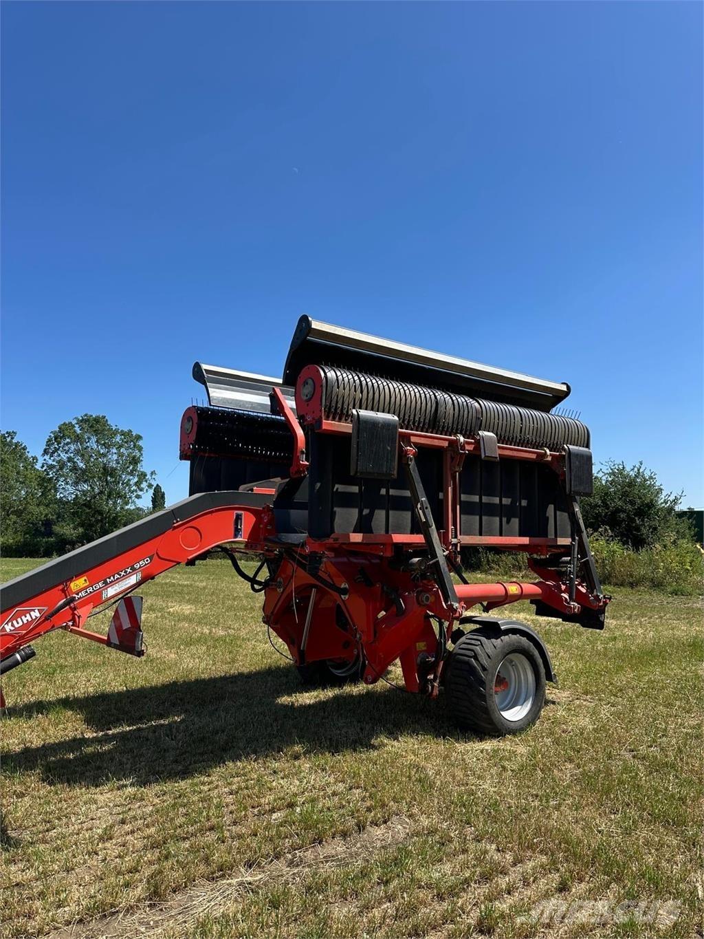 Kuhn MERGEMAXX950 Cositoare