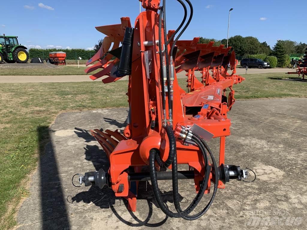 Kuhn MM153 Pluguri reversibile