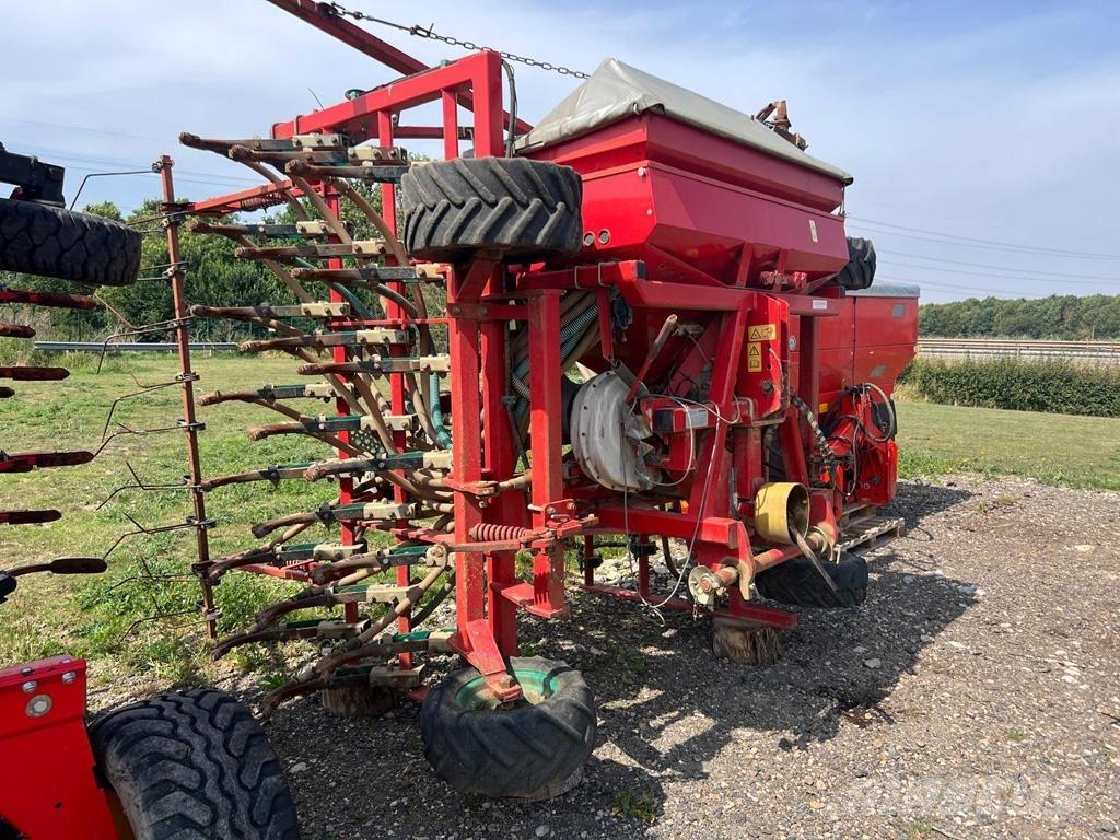 Kverneland TS 480 Perforatoare