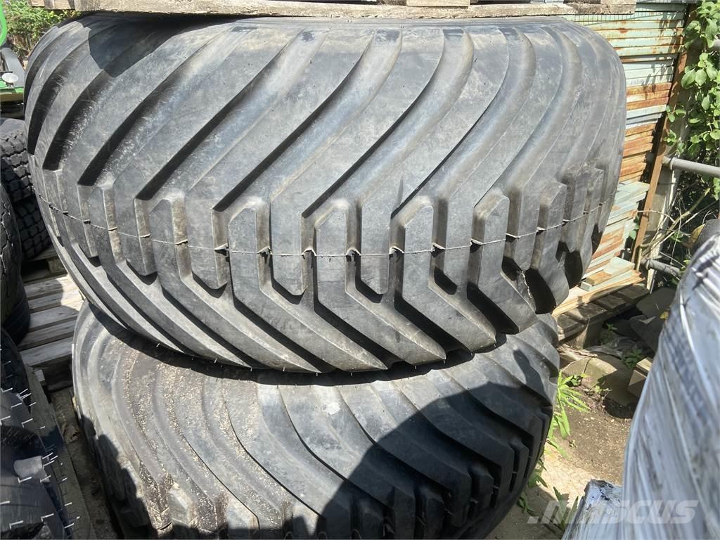  TURF TYRES Tractoare compacte