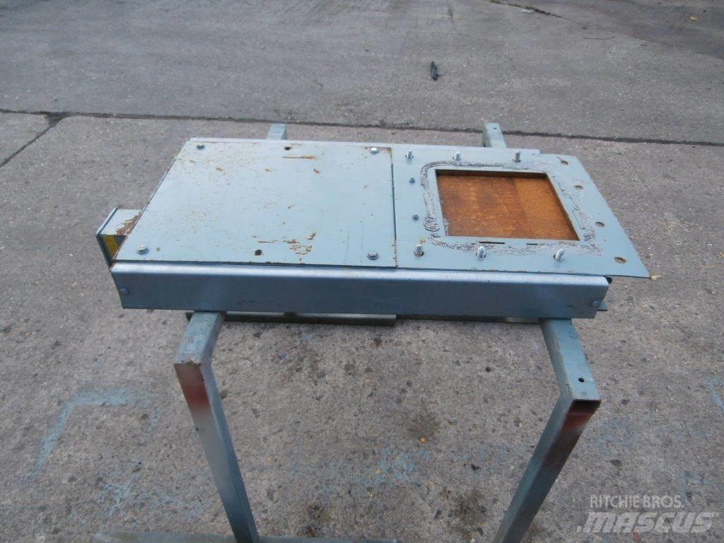 Turner PNUMATIC Utilaje agricole - Altele