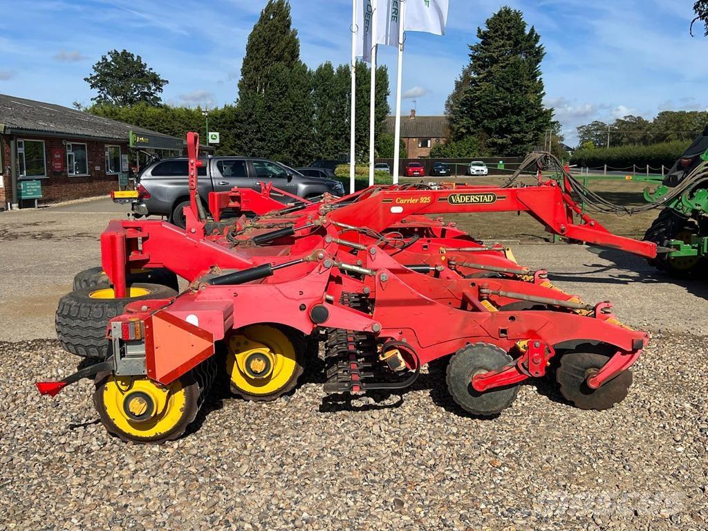 Väderstad CR925 Pluguri conventionale