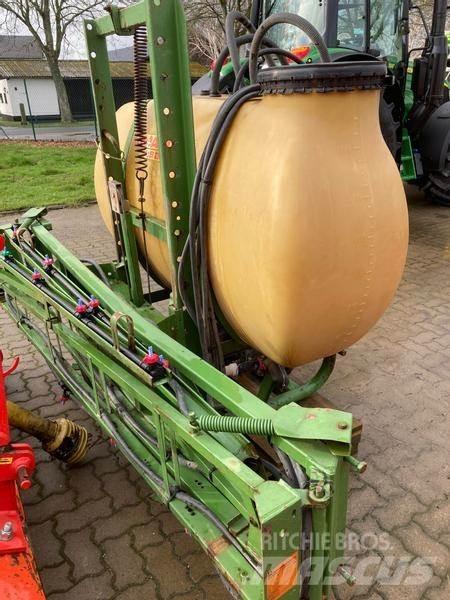 Amazone US604T Tractoare agricole sprayers